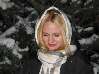 hot girl webcam photo JonSwigert