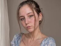 naked webcamgirl photo KatelynBolger