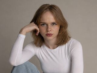 live sex cam KayleenElms