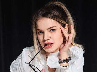 girl fingering pussy KellyHayden