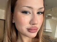 live sexshow KisaAngelic