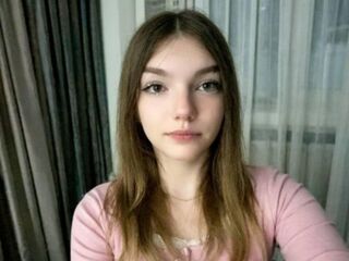 shower cam KoriMatinez