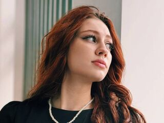 fingering camgirl KristinaGuernsey