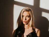 chat room picture LanaSharapova