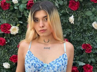 sexy live cam girl LannaHooter