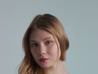 bedroom live webcam LavonAllara