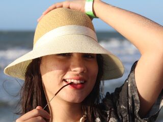 cam girl spreading pussy LexasWorld