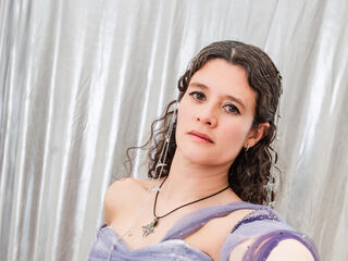 live webcam girl LiaRoms