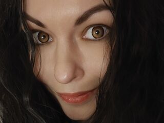 camslut fingering wet pussy LiliVixen
