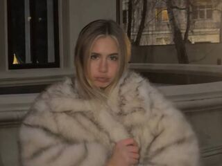 hot live girl LilliaFowler