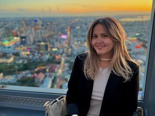 striptease cam LilyBel