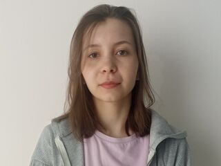 cam girl masturbating with dildo LindaParkins