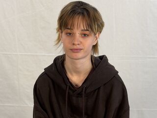 shower cam LindyOestreicher