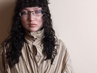 adult cam LonnieMackaman