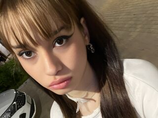 camslut MariaVong