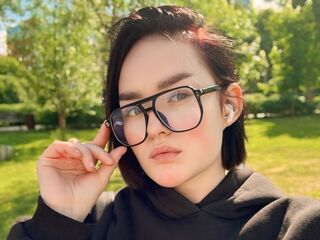 webcam strip tease show MarryLuginbill