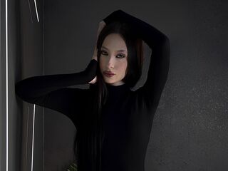 beautiful webcamgirl MeganLun