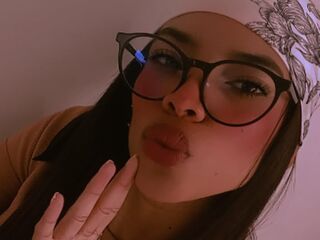 adult chat room MeliWain