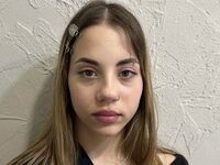 beautiful girl cam MiaChoo