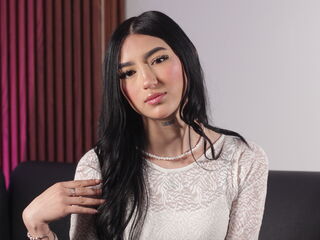 flirt chat room MiaFerreira