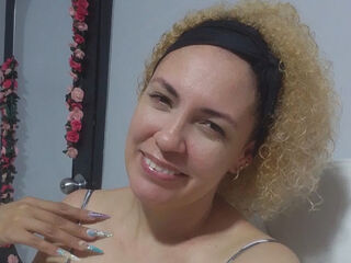 girl cam MireyaVidal