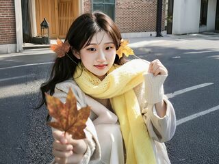 camgirl playing with vibrator MoleSon