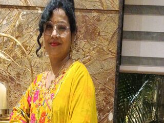 naughty camgirl masturbating with vibrator NiyaaStream