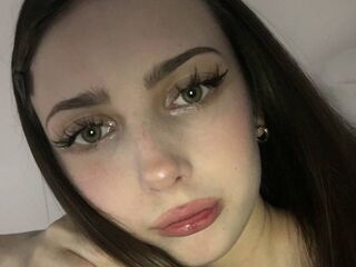 naughty camgirl fingering pussy RivaWhittall