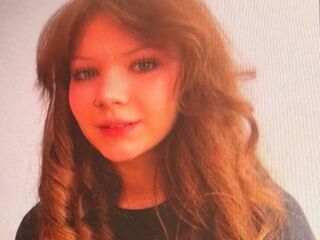 naked webcam girl video RosieWalmont