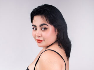 webcam strip tease show RoxanaElegance