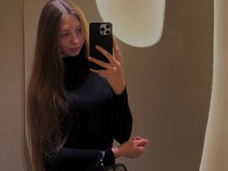 fingering cam slut RoxanneSpector