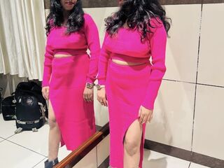 cam girl masturbating with vibrator SanyaGoyal