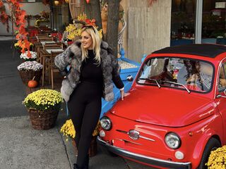 hot web cam show SarahCollie