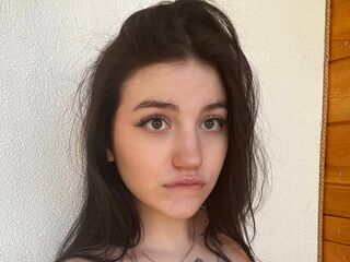 camslut topless SashaPefferman