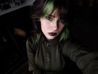 nude webcam girl pic ShadowBelle