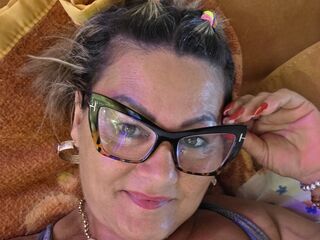 naked cam girl masturbating with vibrator SoniaMoriciove