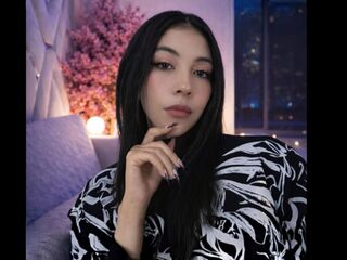 camwhore masturbating with vibrator SophieFoxi