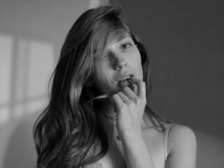 free adult cam SophieLix
