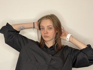 sexy webcamgirl picture SunniBanderas