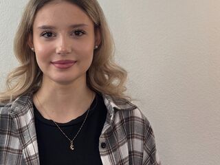 fingering webcamgirl picture TanyaPanah