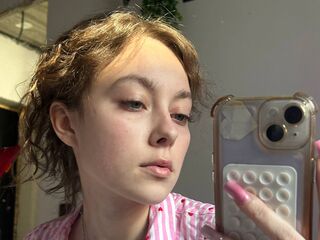 shower livecam ThuyThorstad