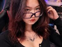 camgirl spreading pussy TishaOyervides