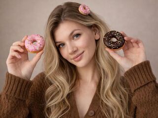 camgirl shaving pussy VivienHans