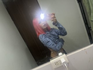 SophieeeXX